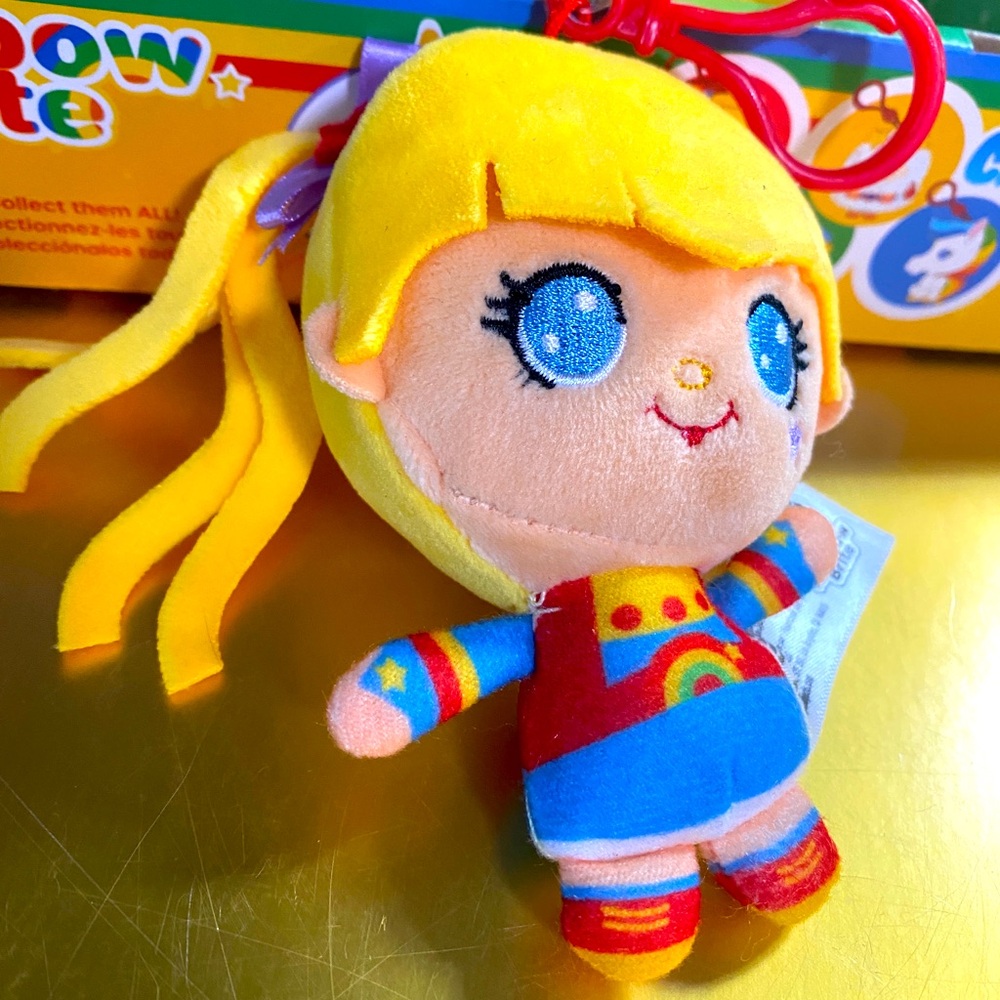 RAINBOW BRITE NWT 40 YEARS ADORABLE BACKPACK CLIP PLUSH EMBROIDERED FACE